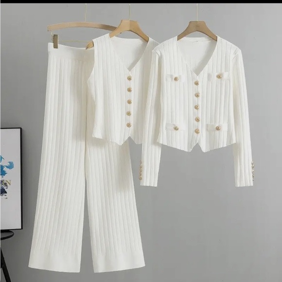 Pants - Elegant Off White Knit Pantsuit Set